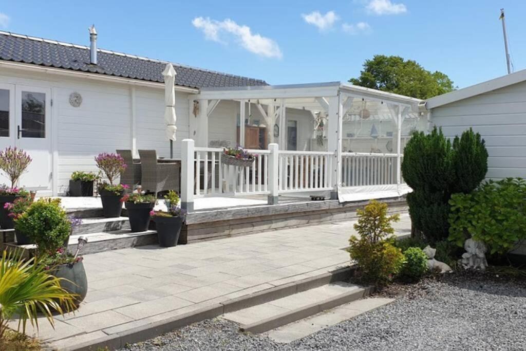 Prachtig Scandinavisch Chalet Makkum Luaran gambar